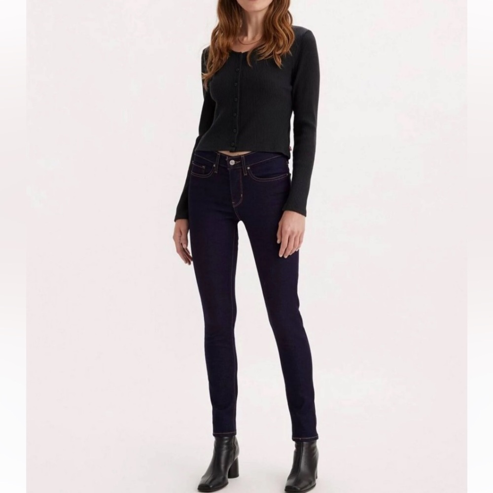 New- Levi’s 311 Shaping Skinny Jeans